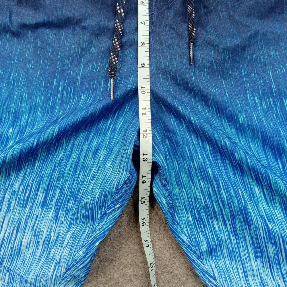Nike Shorts Mens Medium Blue Ombre Swim Trunks Lined Drawstring Quick Dry Swoosh